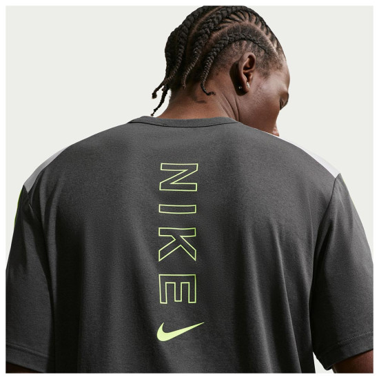 Nike Ανδρική κοντομάνικη μπλούζα Sportswear Club Sustainable Dri-FIT T-Shirt